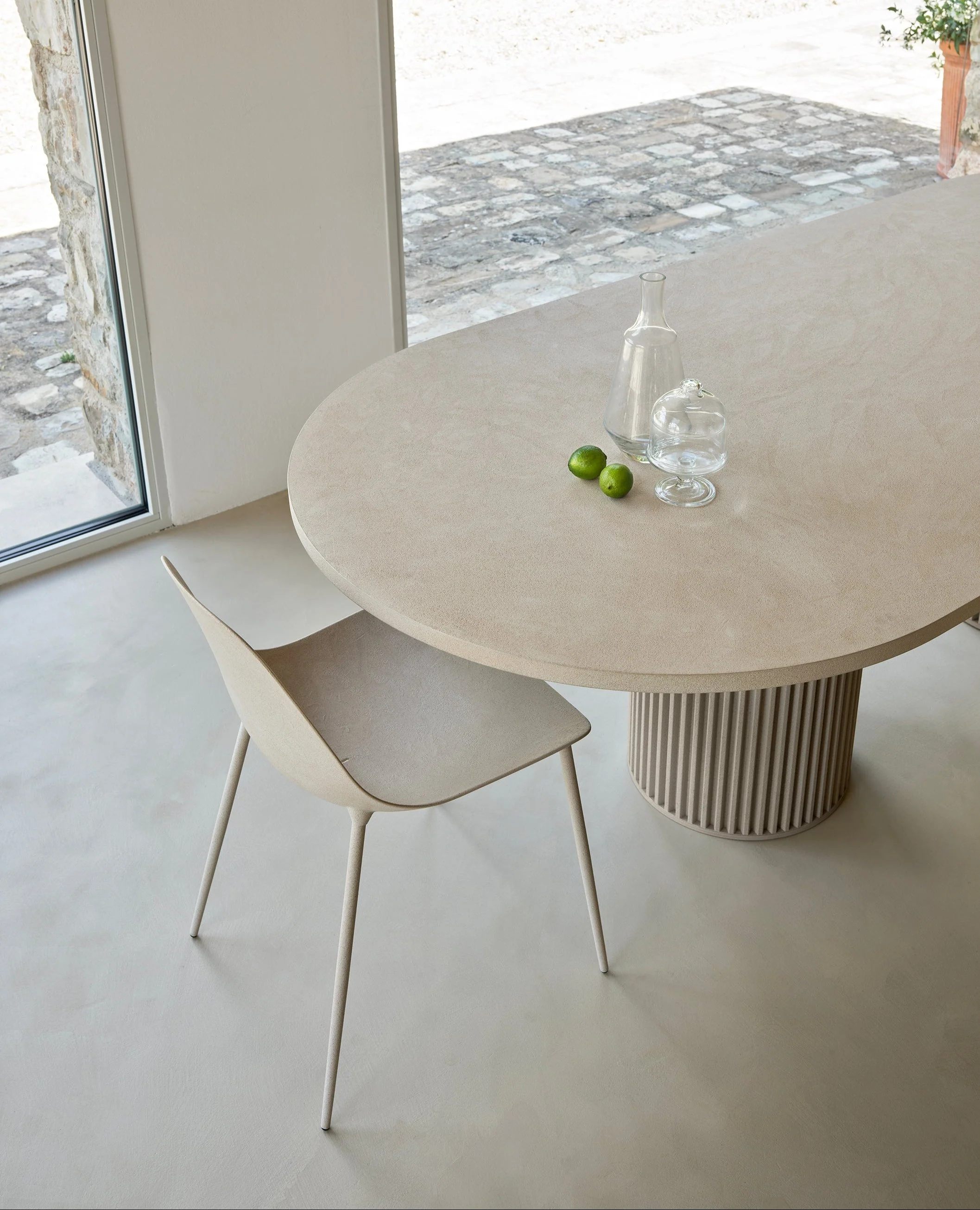 Hercle Dining Table by Opinion Ciatti - Image 19