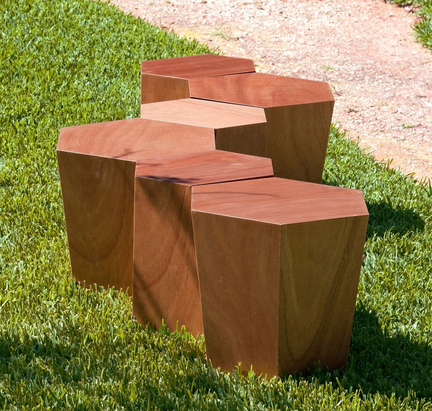 Hexagon Side Table by Horm - Image 8