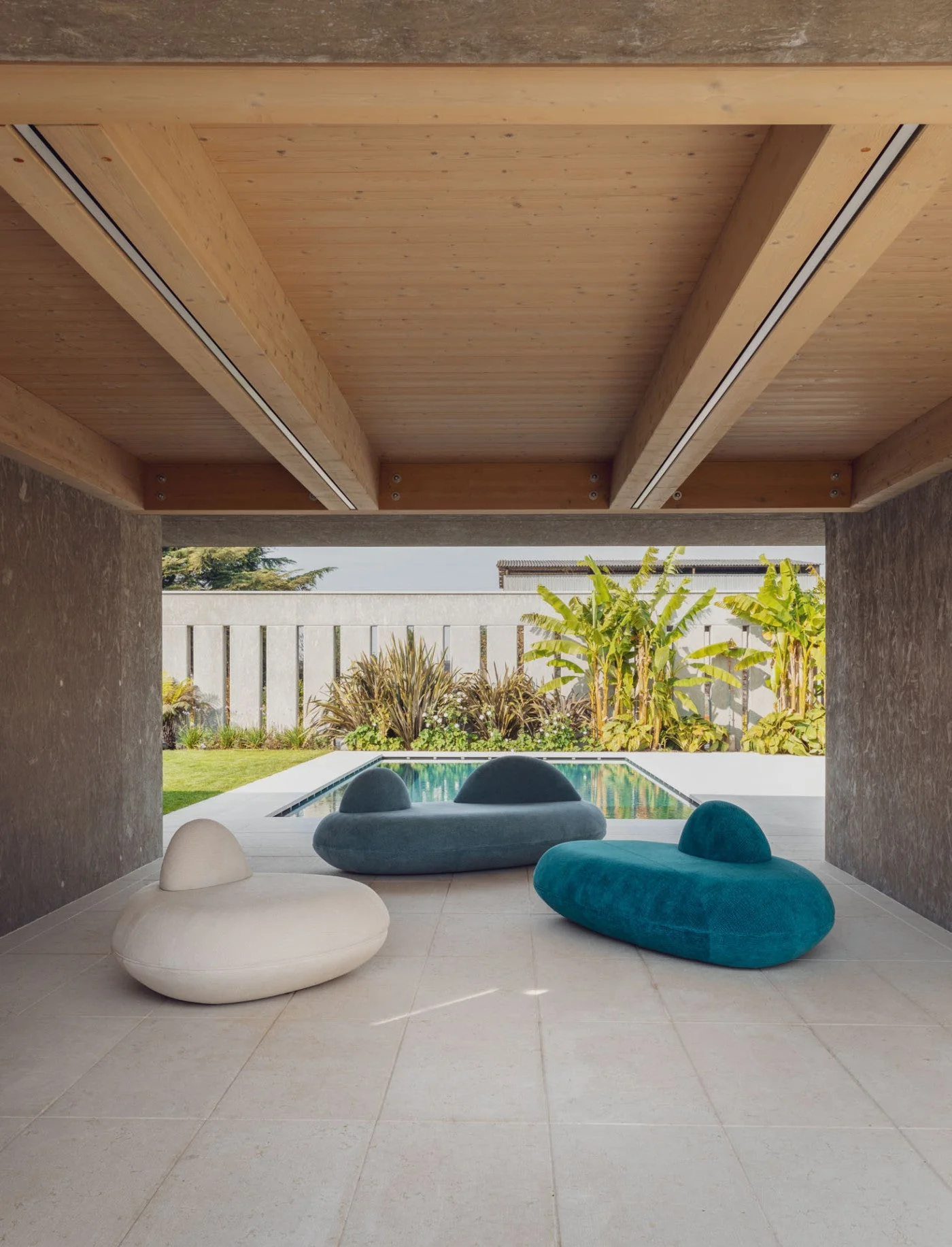 Kosmos MB Sofa by Midj - Image 5