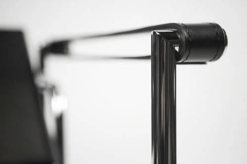 Le Corbusier Basculant Sling Chair (LC1) - Image 20