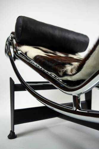 Le Corbusier Chaise Lounge (LC4) - Image 11