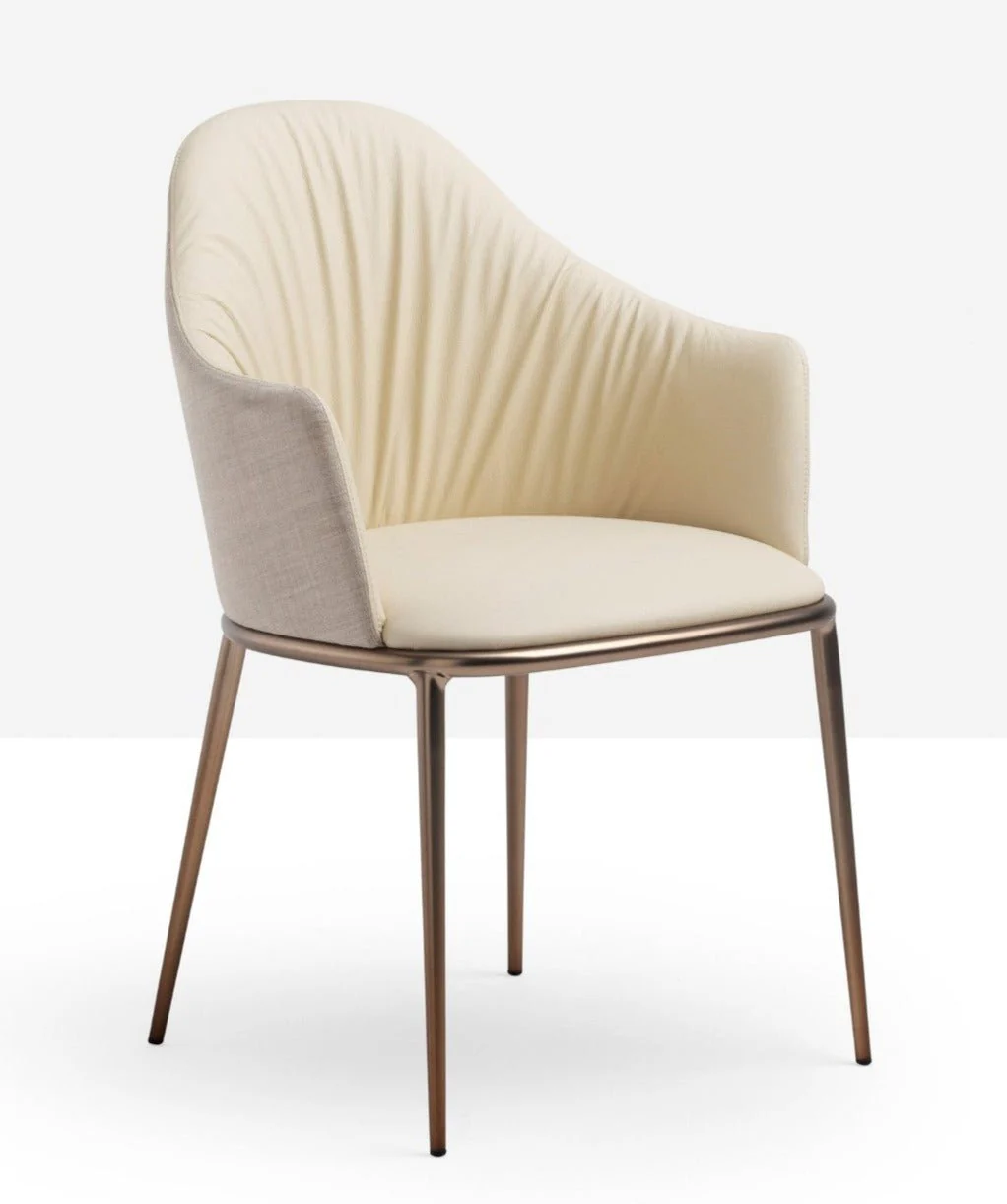 Lea Deluxe P M TS Armchair by Midj - Image 2