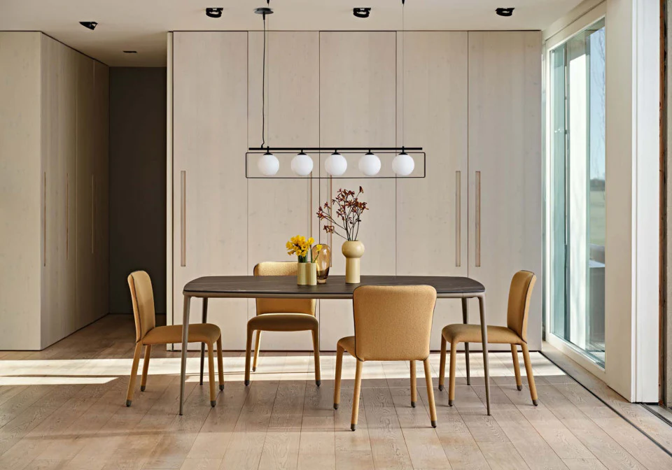 Lea Dining Table by Midj - Image 11