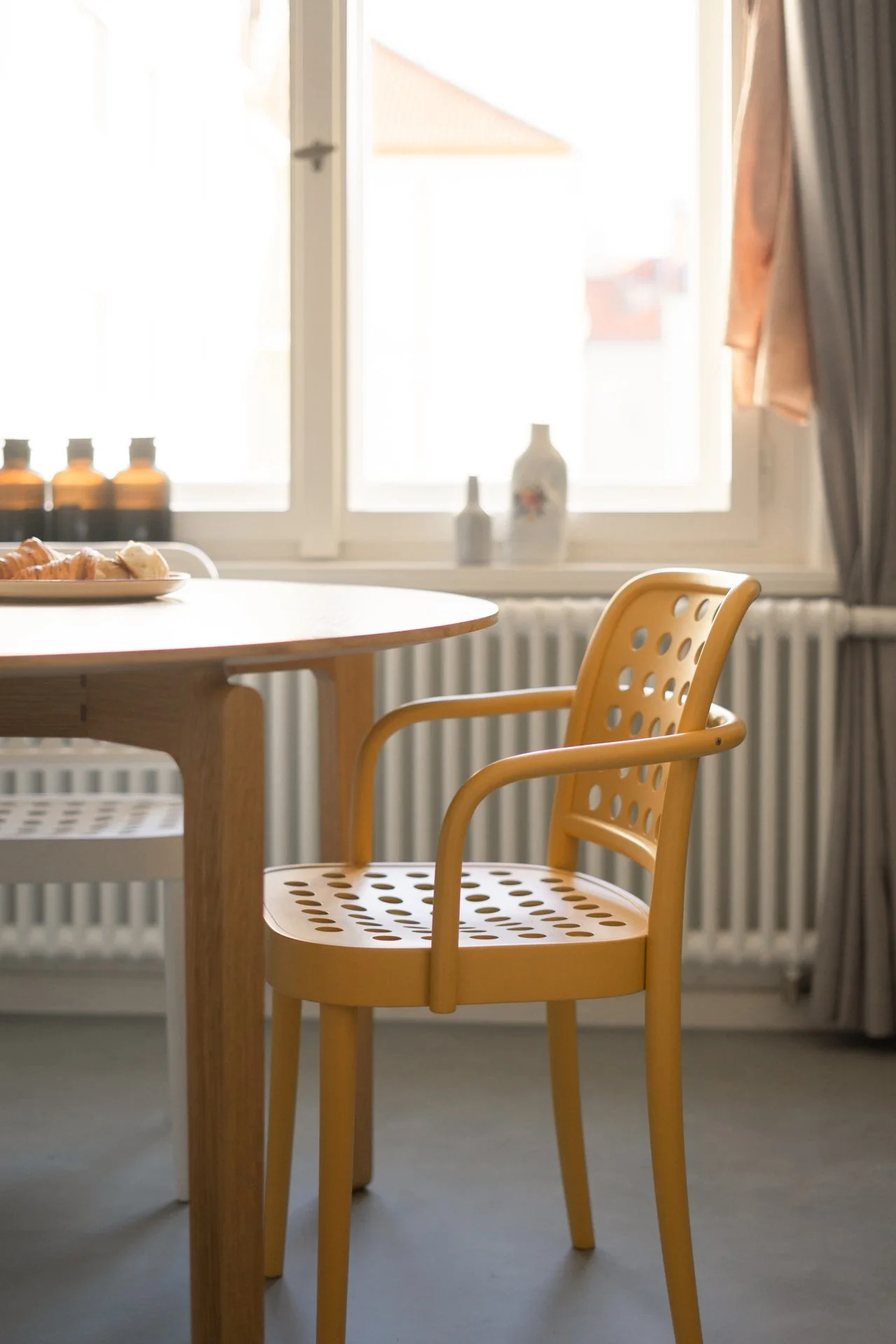 Leaf Dining Table by Ton - Image 33