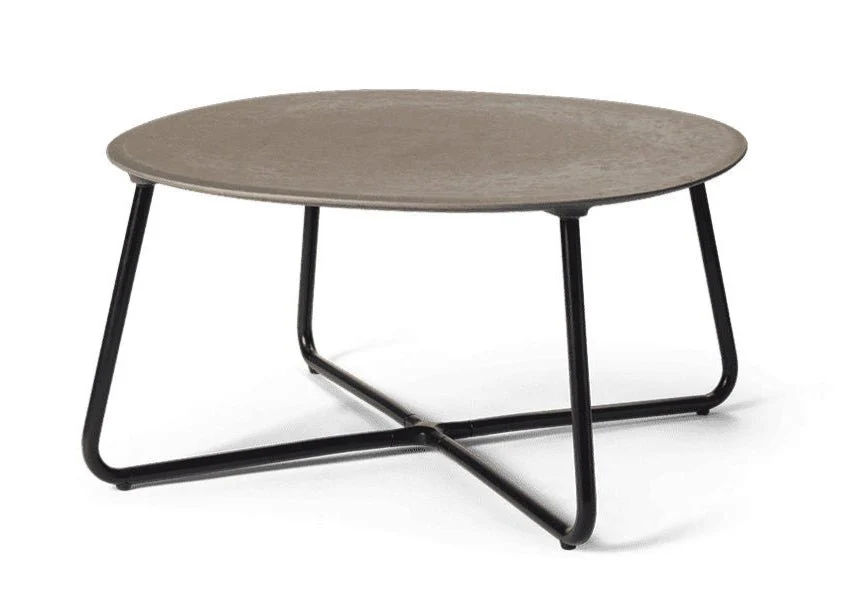 Lily Lounge Table by Mater - Image 3