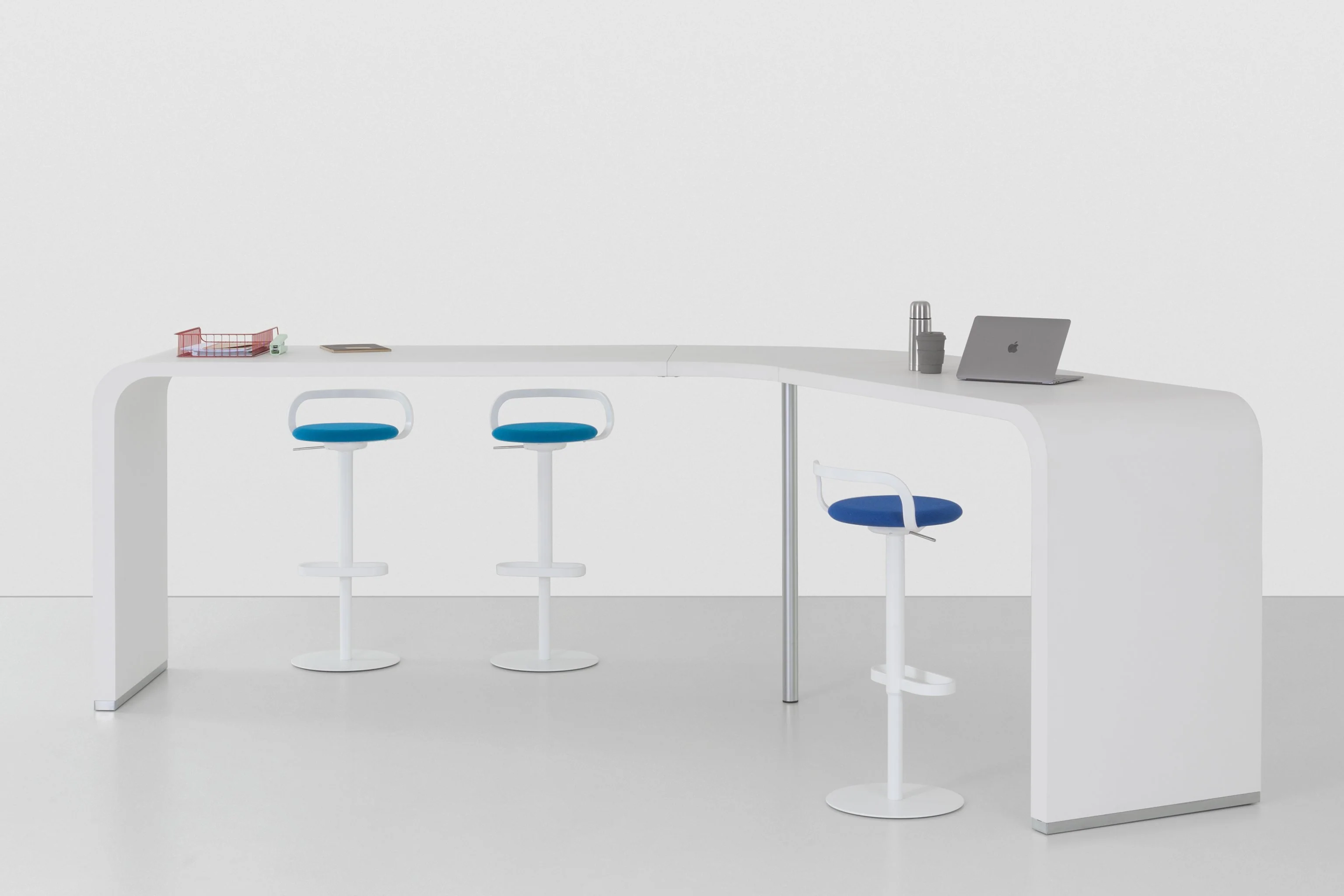 Mak S110 Stool by Lapalma - Image 4