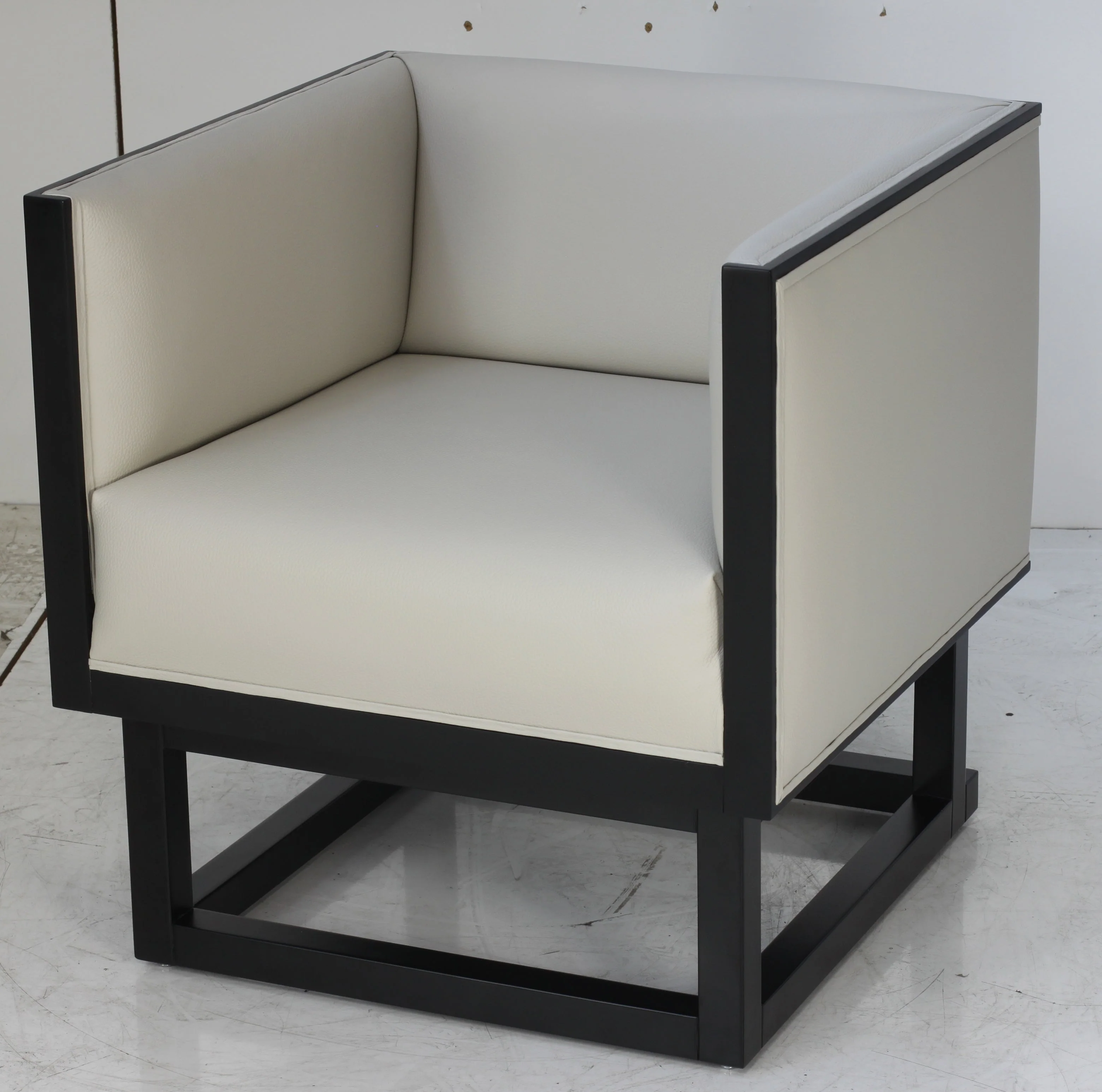 Marcel Breuer Cabinet Chair - Image 2