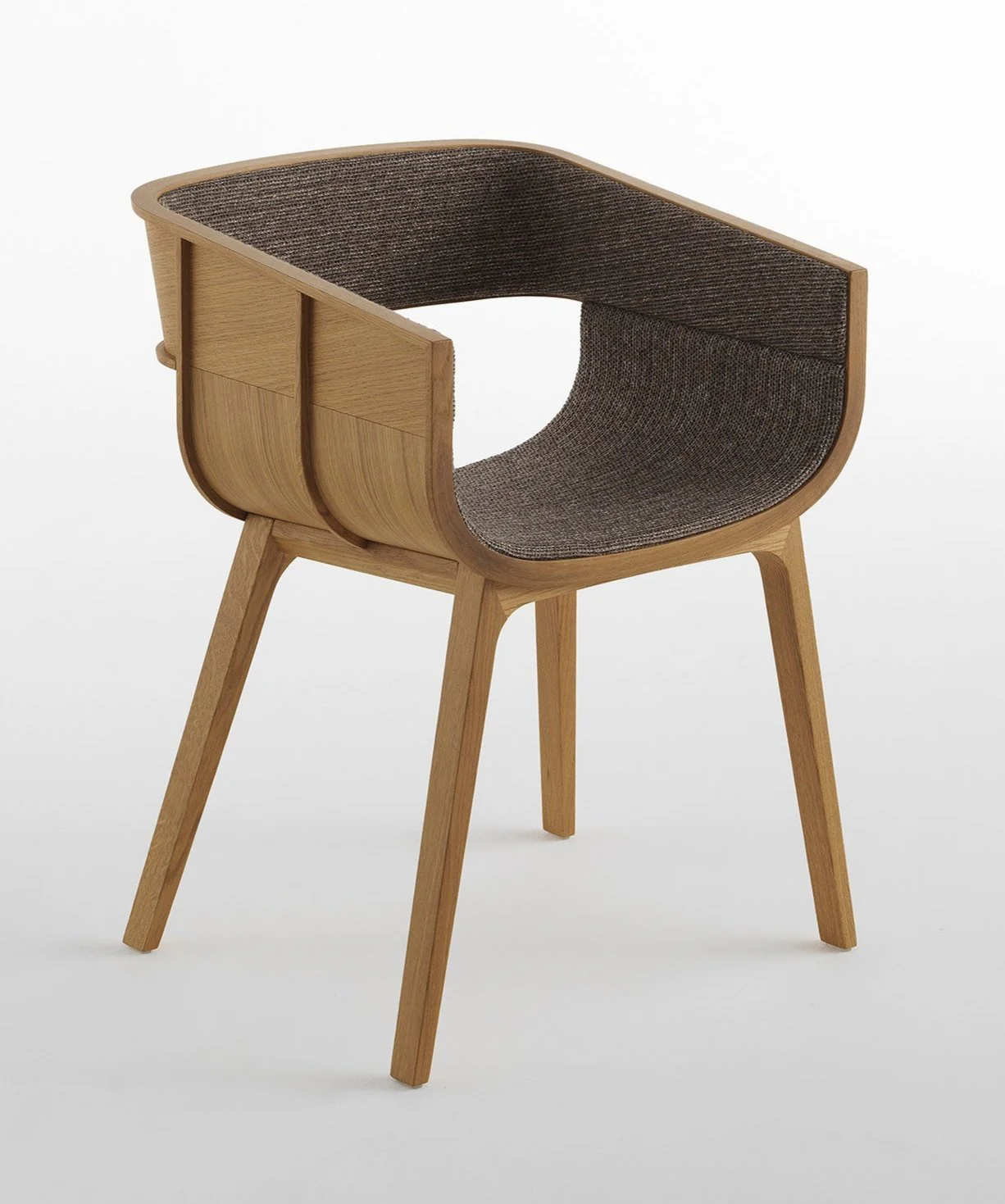 Maritime Upholstered by Casamania - Image 10