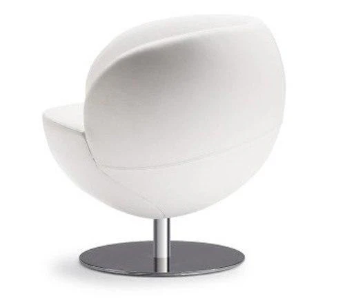 Matchball Lounge Chair by Tonon - Image 5