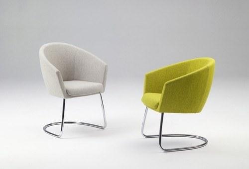 Megan Cantilever Chair by Artifort - Image 7