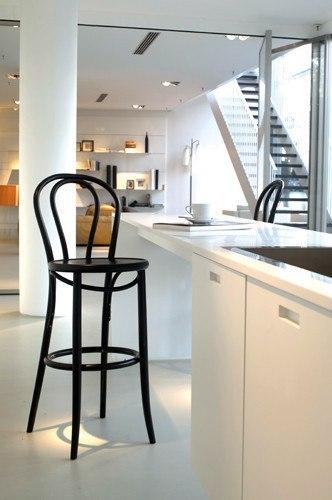Michael Thonet No. 18 Bentwood Stool by Ton - Image 7