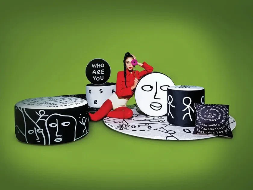 Midnight Monologue Pouf M by Qeeboo - Image 2