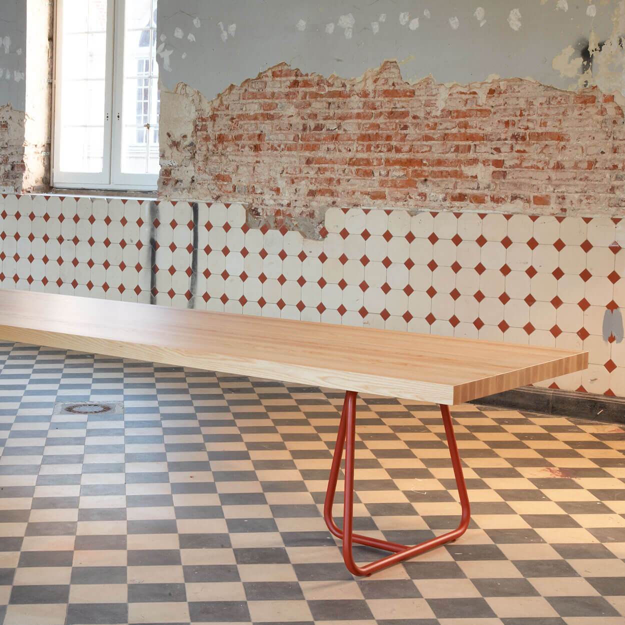 Minium Dining Table by Spectrum Design - Image 10