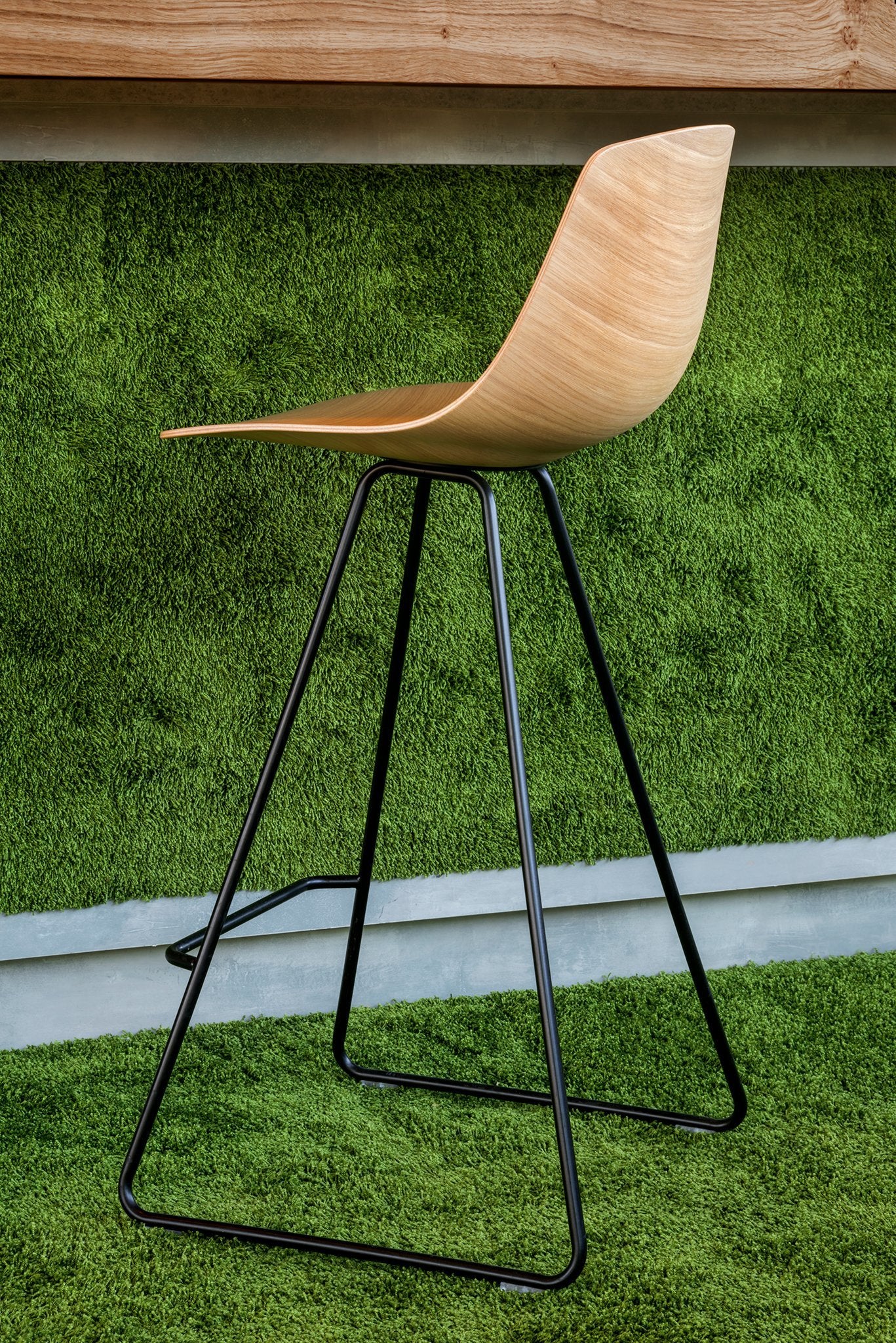 Miunn S104 Sled Base Stool by Lapalma - Image 9
