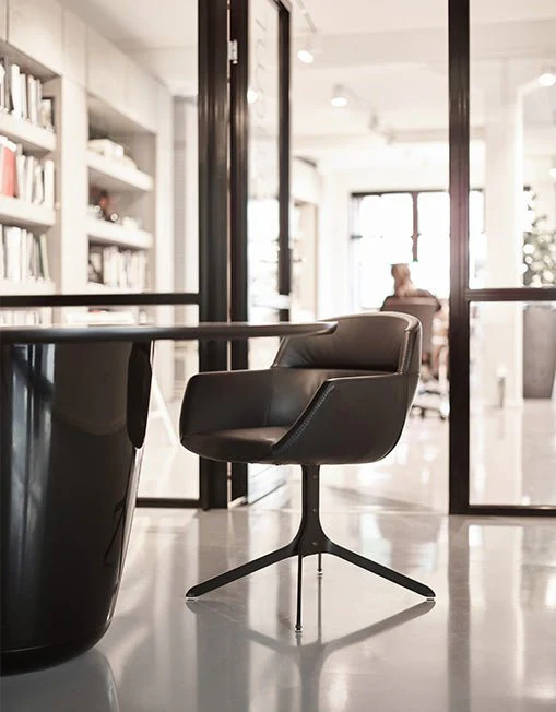Mood Star Base Strip Armchair by Artifort - Image 7