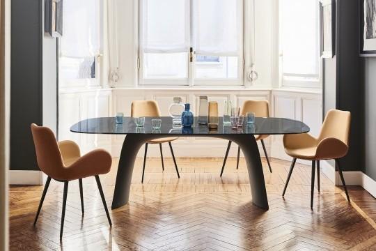 Moonlight Dining Table by Midj - Image 9