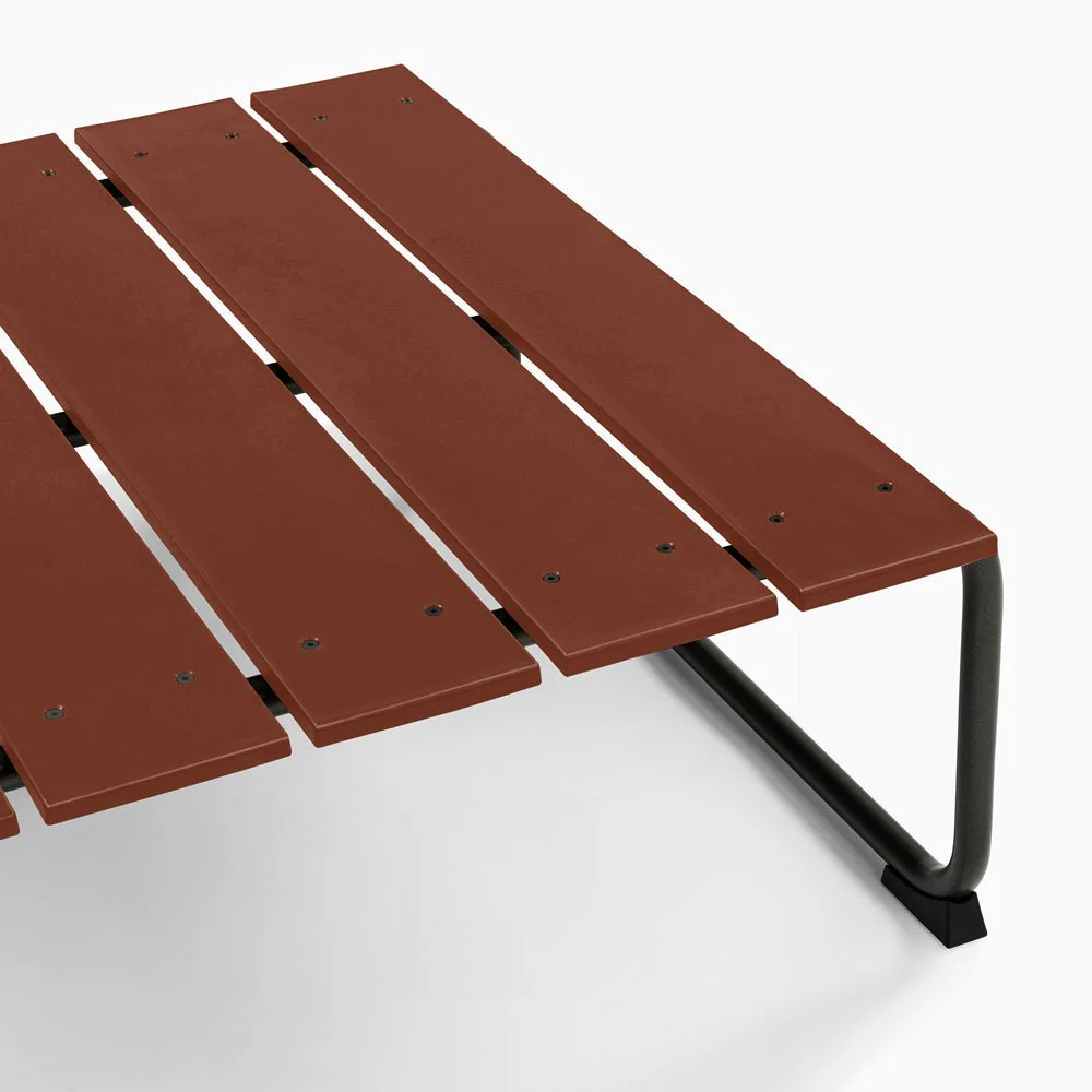 Ocean Lounge Table by Mater - Image 9