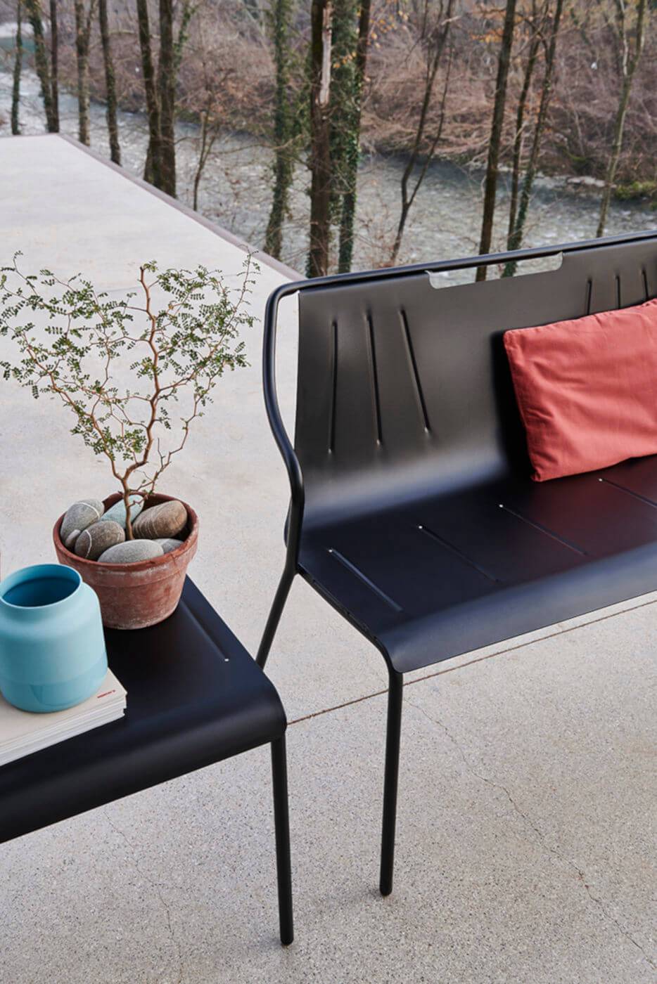 Ola BN M Bench by Midj - Image 4