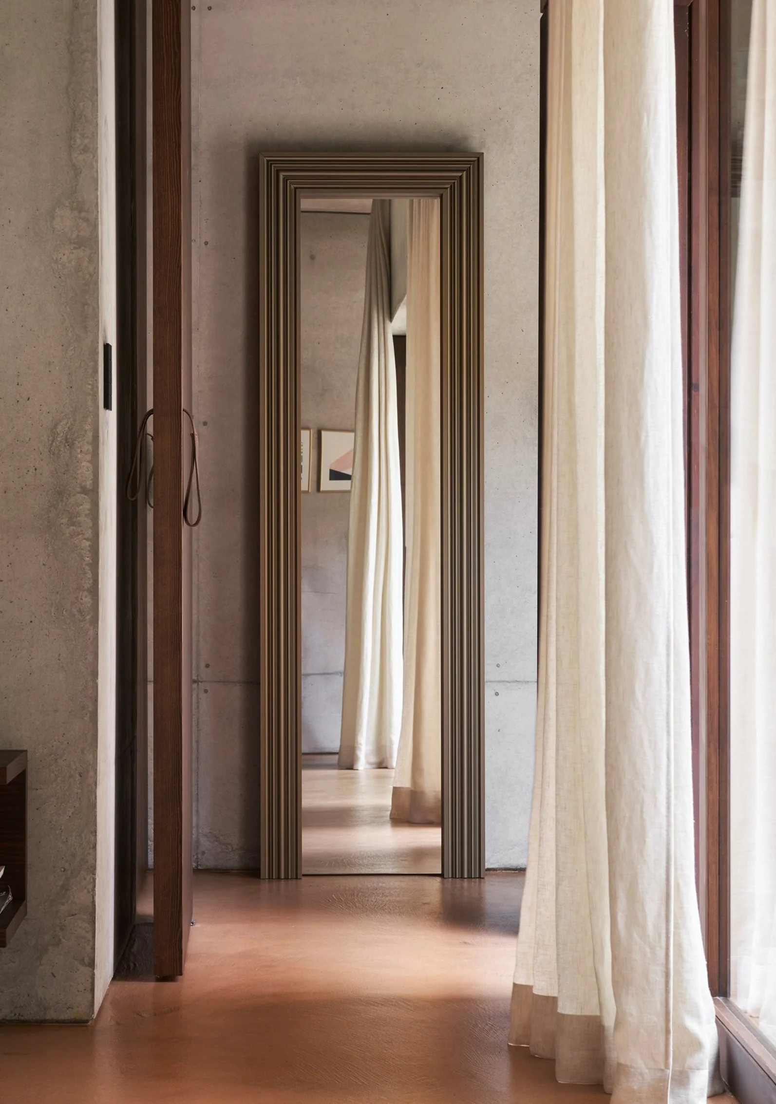 Oodh Floor Mirror by Opinion Ciatti - Image 11