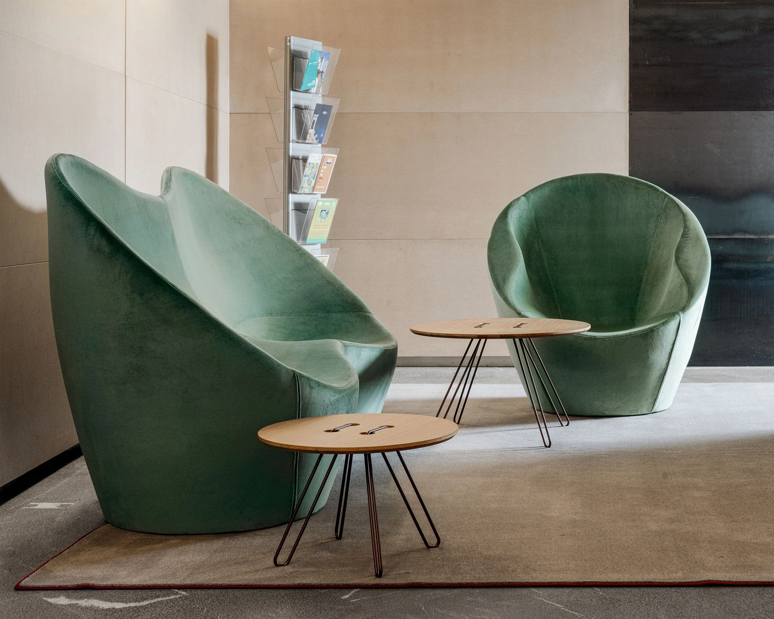 Ouch Lounge Chair by Casamania - Image 10