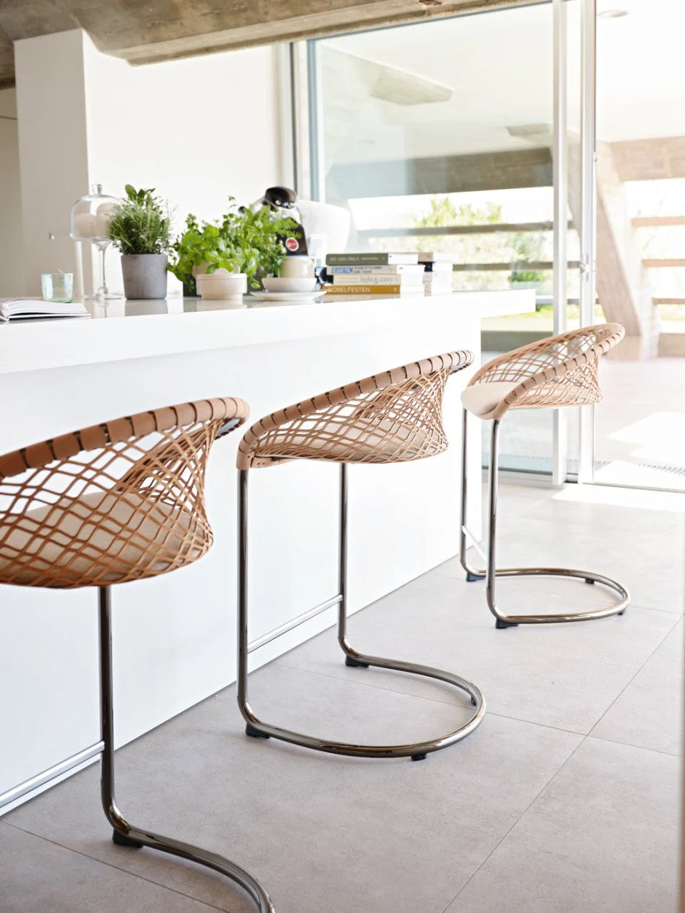 P47 M TS_CU Cantilever Counter Stool by Midj - Image 2
