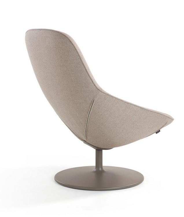 Pala Giro Lounge Chair by Artifort - Image 7