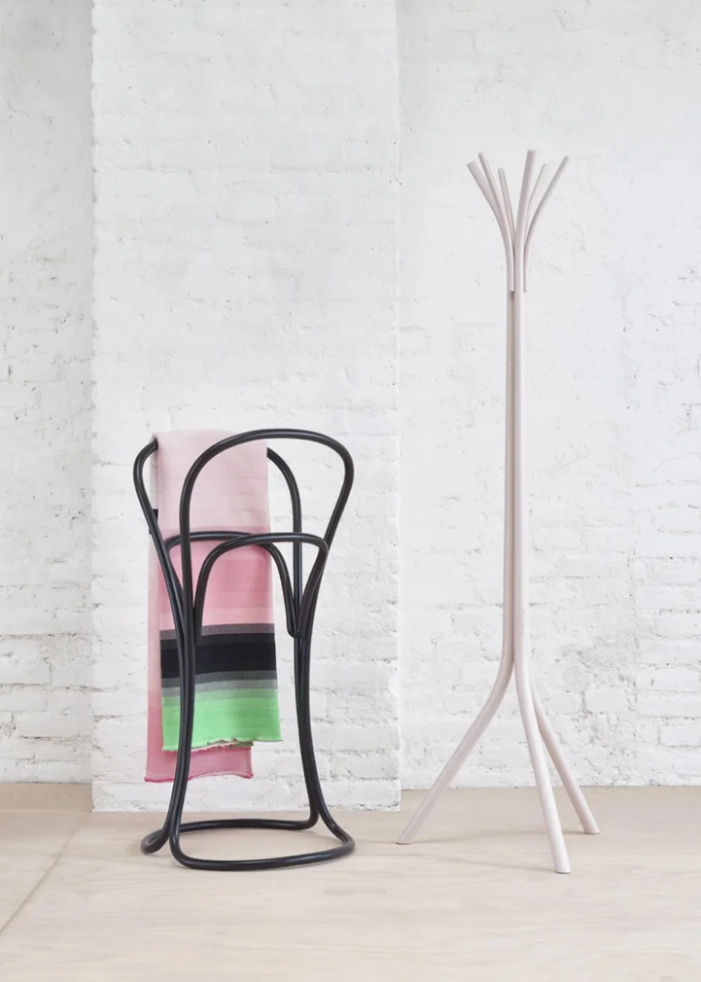 Petalo Coat Stand by Ton - Image 25