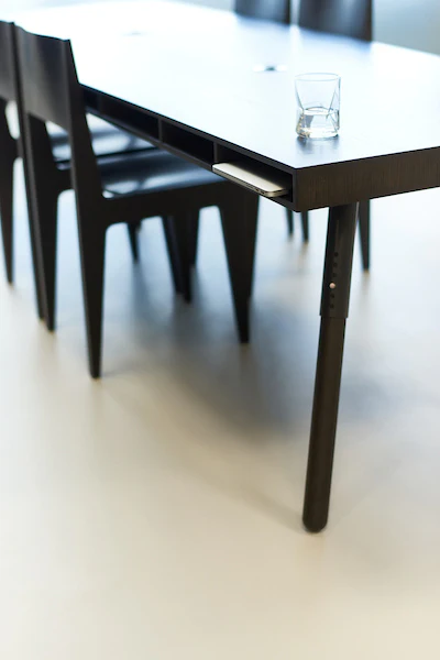 Phill Dining Table by Spectrum Design - Image 12