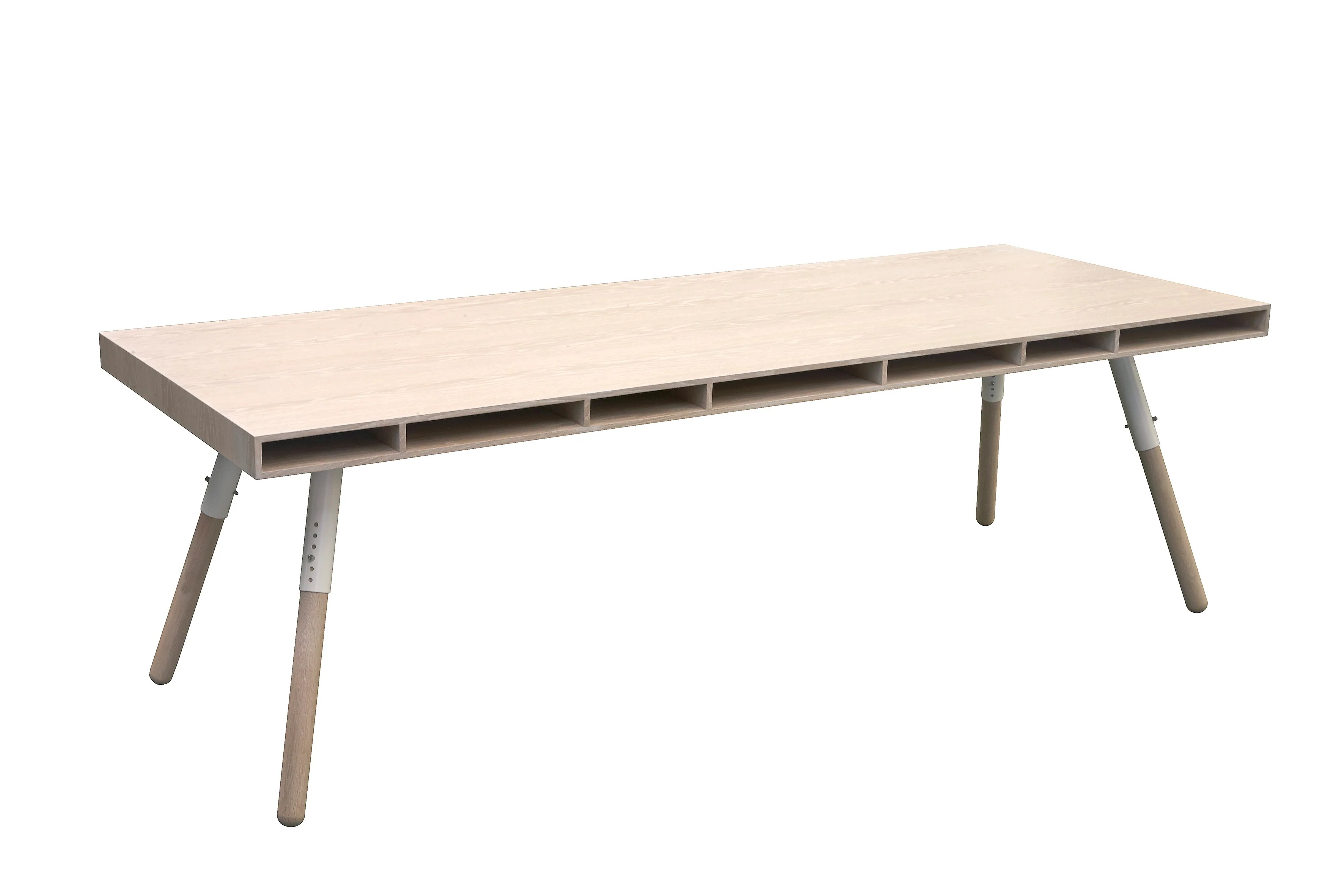 Phill Dining Table by Spectrum Design - Image 4