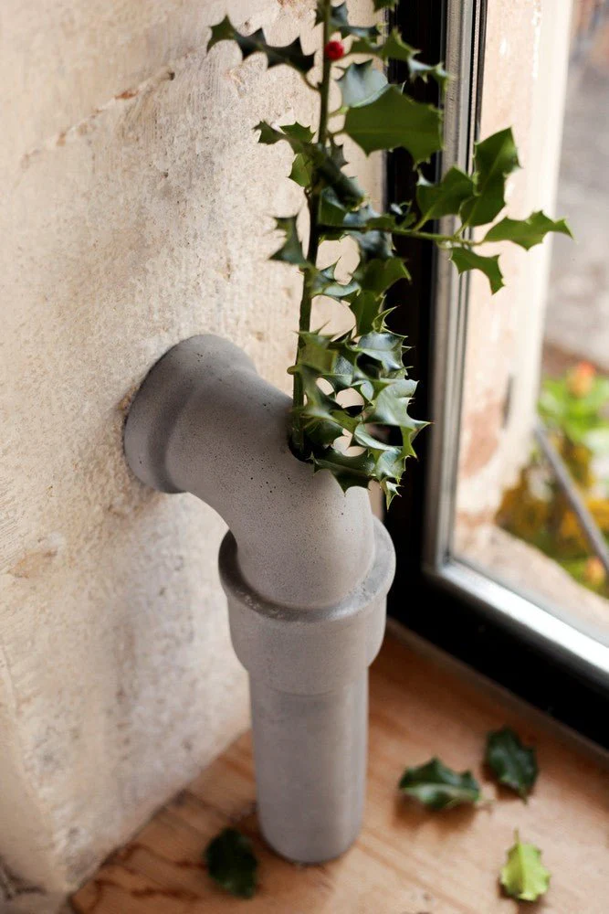 Pipeline 425 Stem Vase by Lyon Beton - Image 4