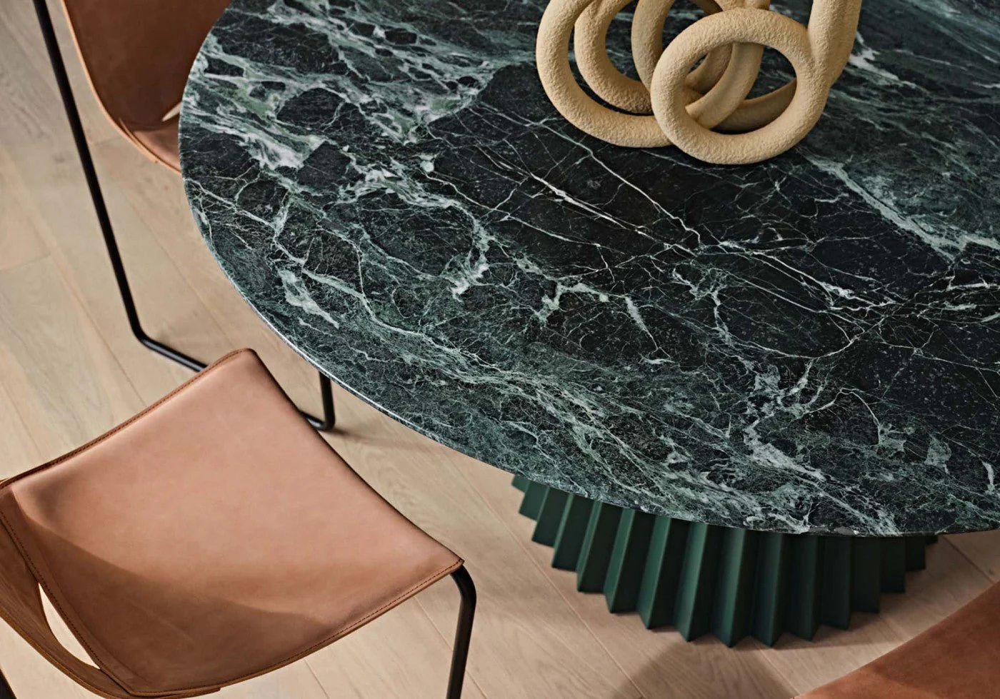 Plisse 59" Dining Table by Midj - Image 2