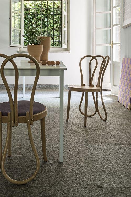 Post Mundus Bentwood Chair by GTV - Image 3