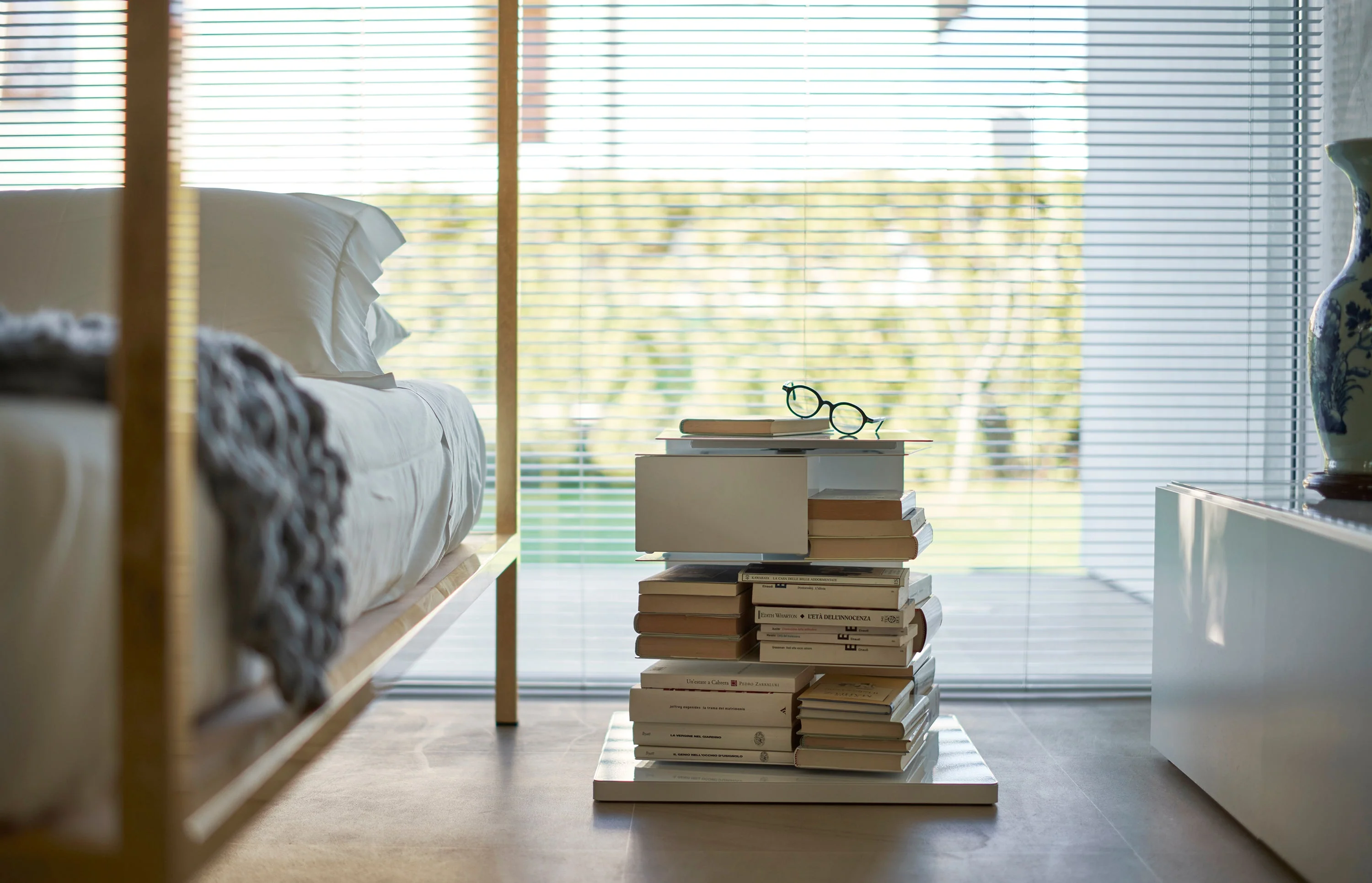 Ptolomeo® x4 Short Vertical Bookcase by Bruno Rainaldo - Image 4