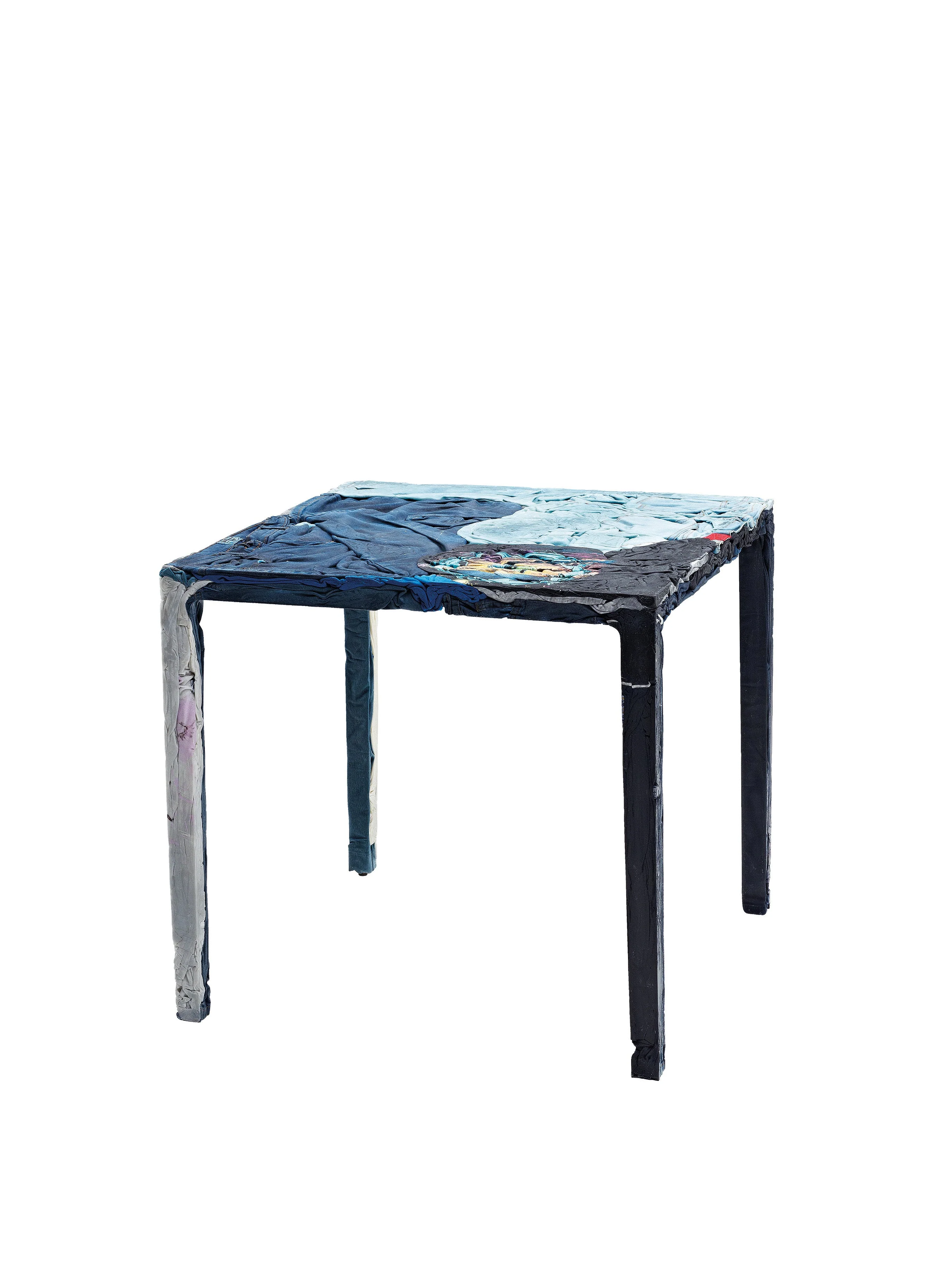 Rememberme Bistrot Table by Casamania - Image 7