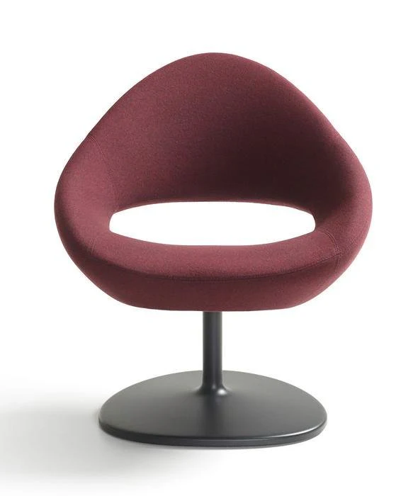 Shark Lounge Chair Disk Base by Artifort - Image 2