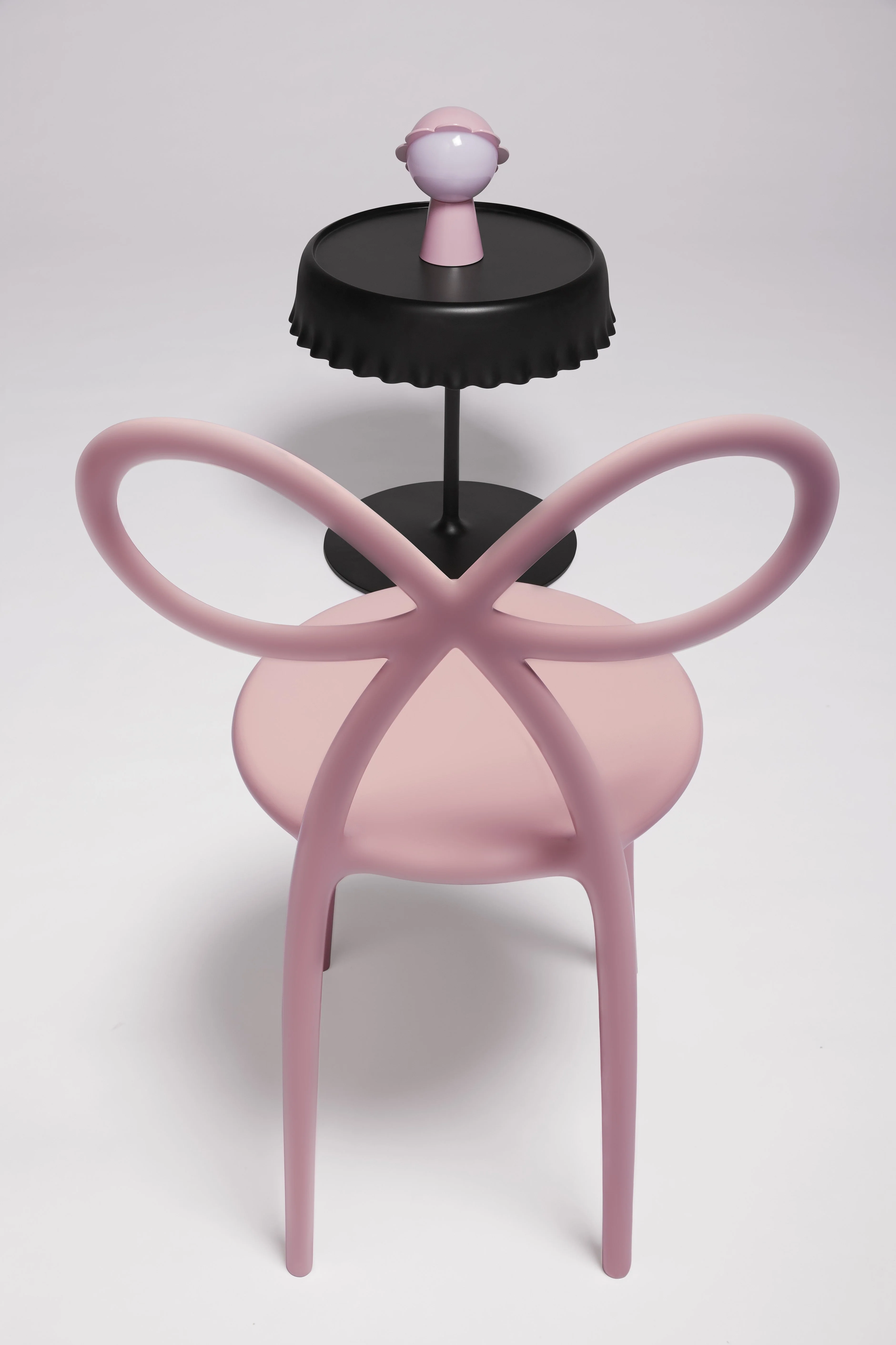 Ribbon Chair by Qeeboo - Image 6