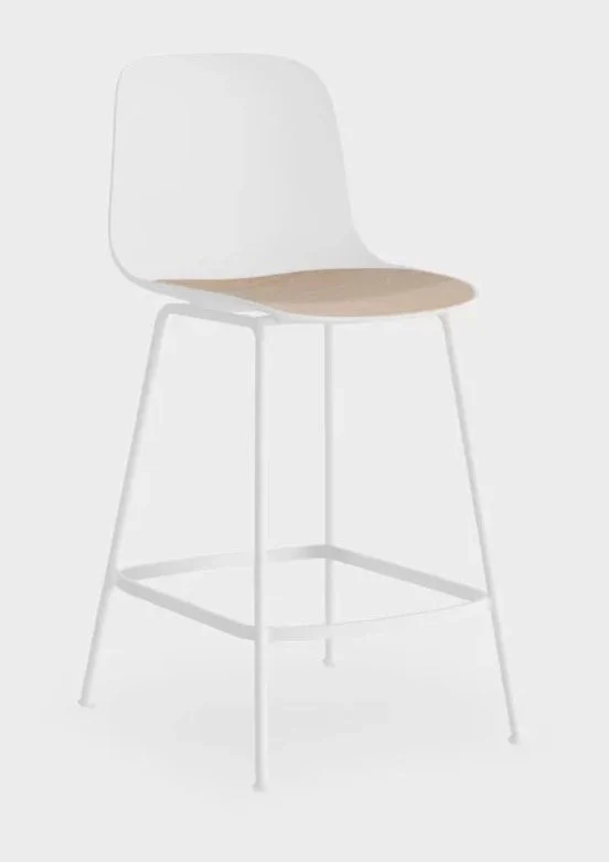 Seela S322 Stool by Lapalma