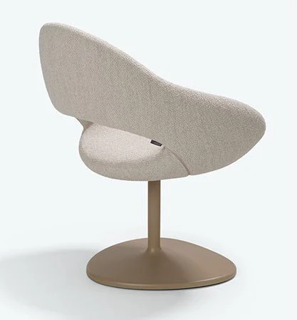 Shark Chair with Disk Base by Artifort - Image 7