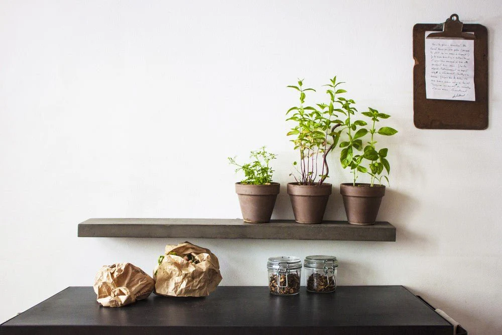 Sliced 900 Shelf by Lyon Beton - Image 6