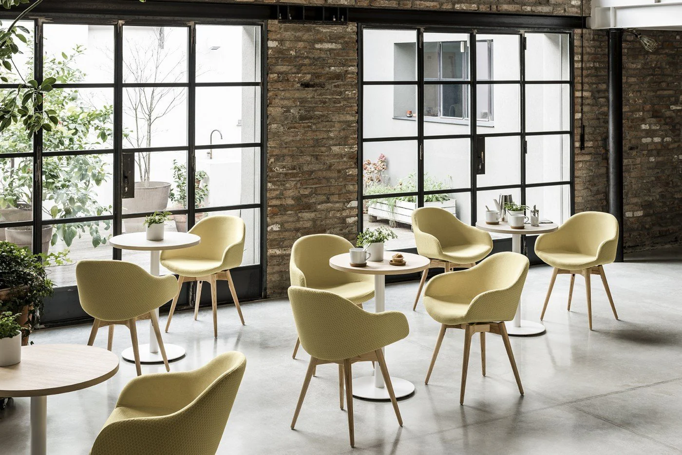 Sonny PB L TS_R Chair by Midj - Image 2