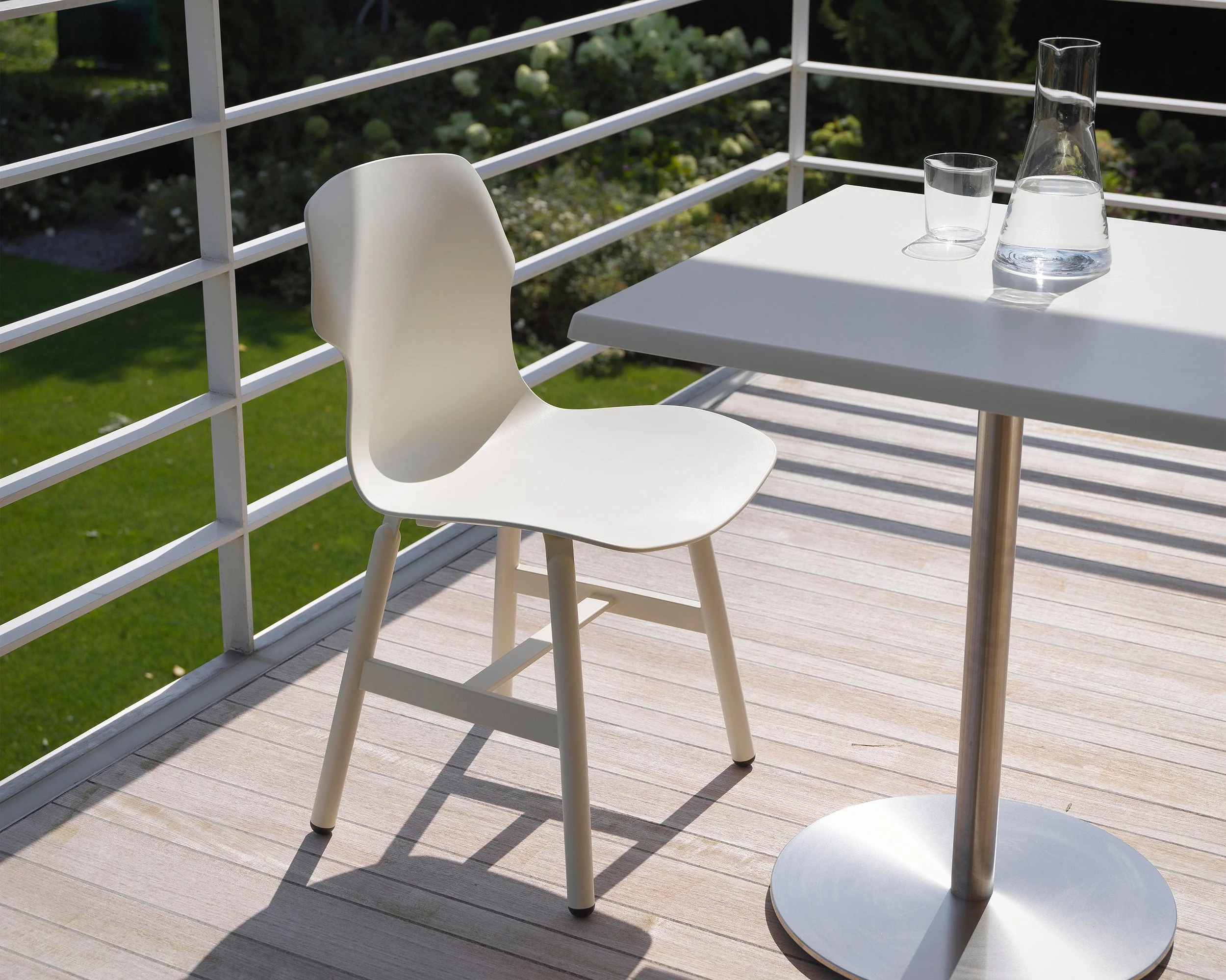 Stereo Metal Polypropylene Chair by Casamania - Image 11