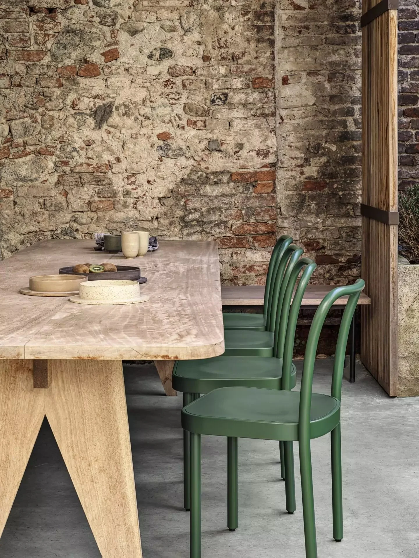 Sugiloo Bentwood Chair by GTV - Image 4