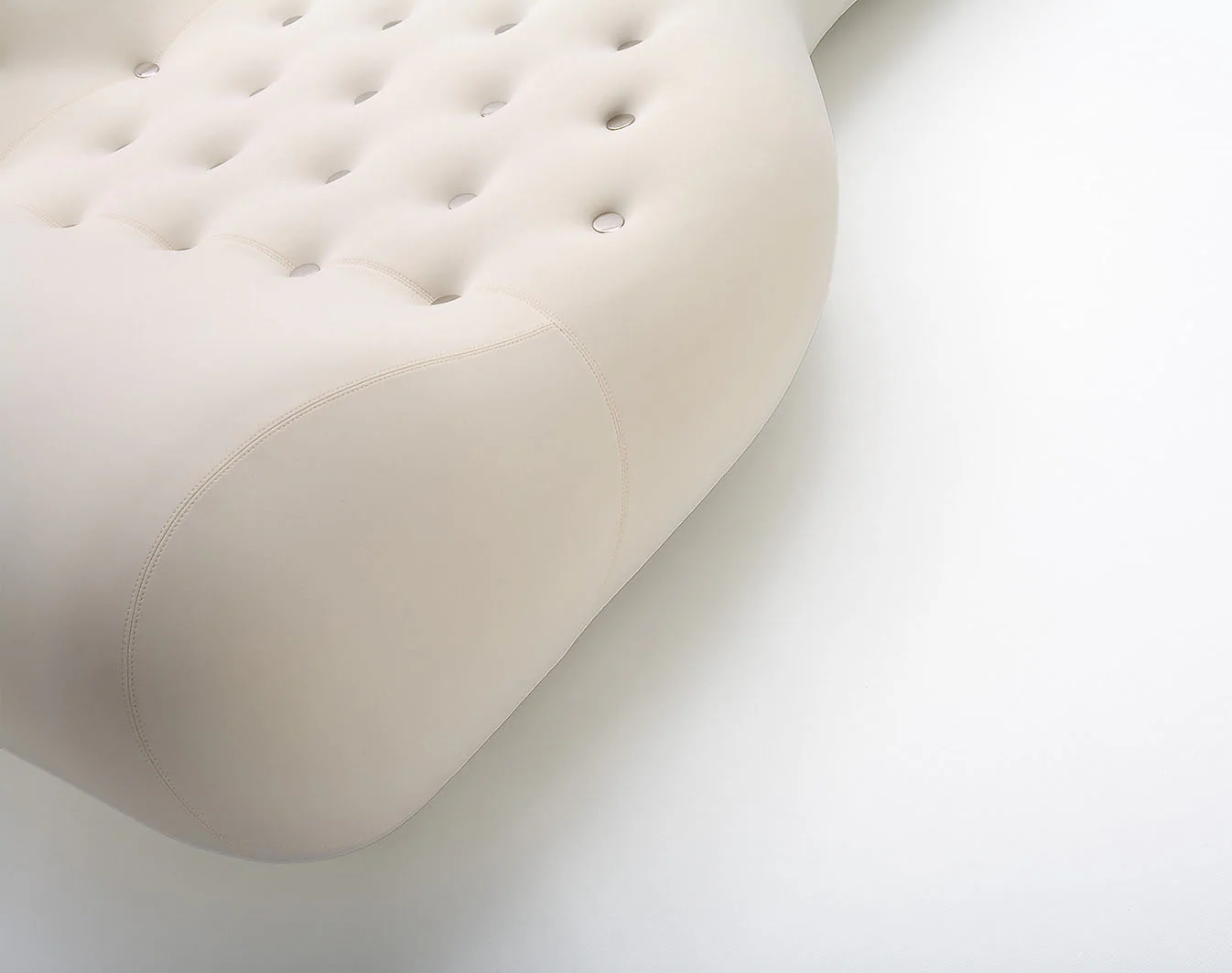 Superstar Sofa by Giovannetti - Image 7