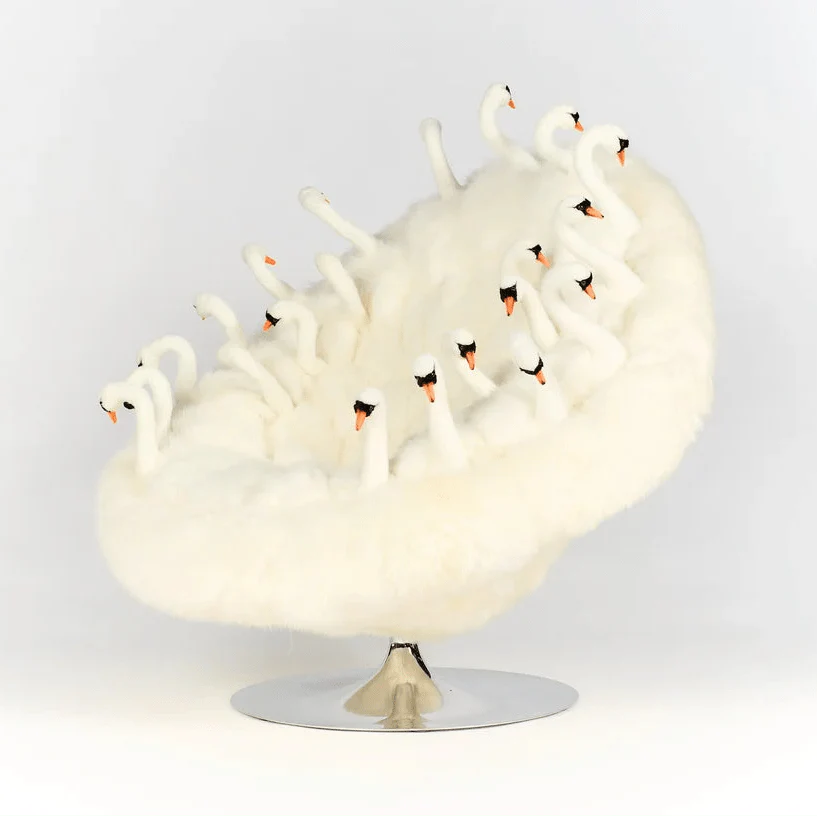Swan Glove Lounge Chair by AP Collection - Image 9