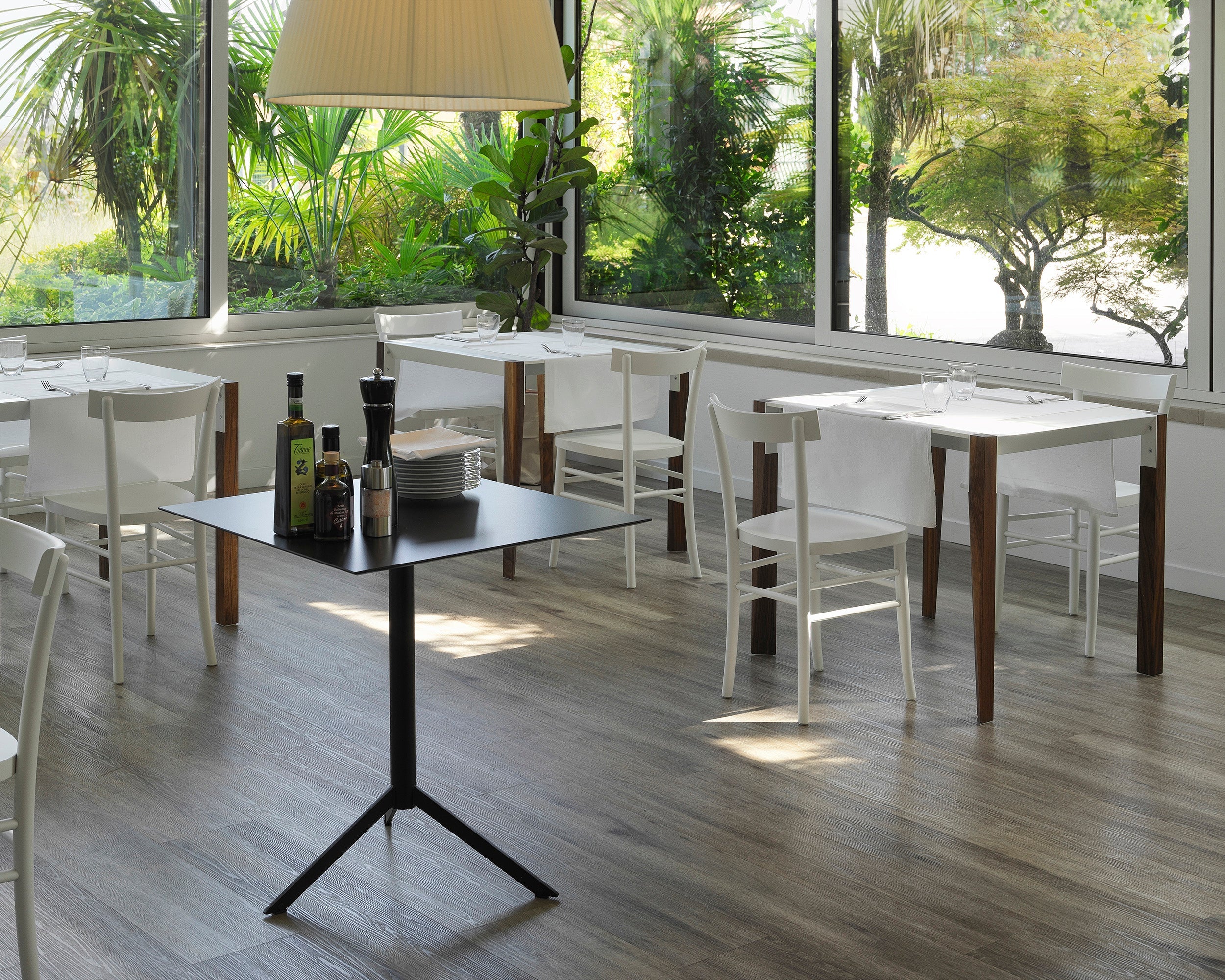 T4 Bistrot Foldable Table by Casamania - Image 2