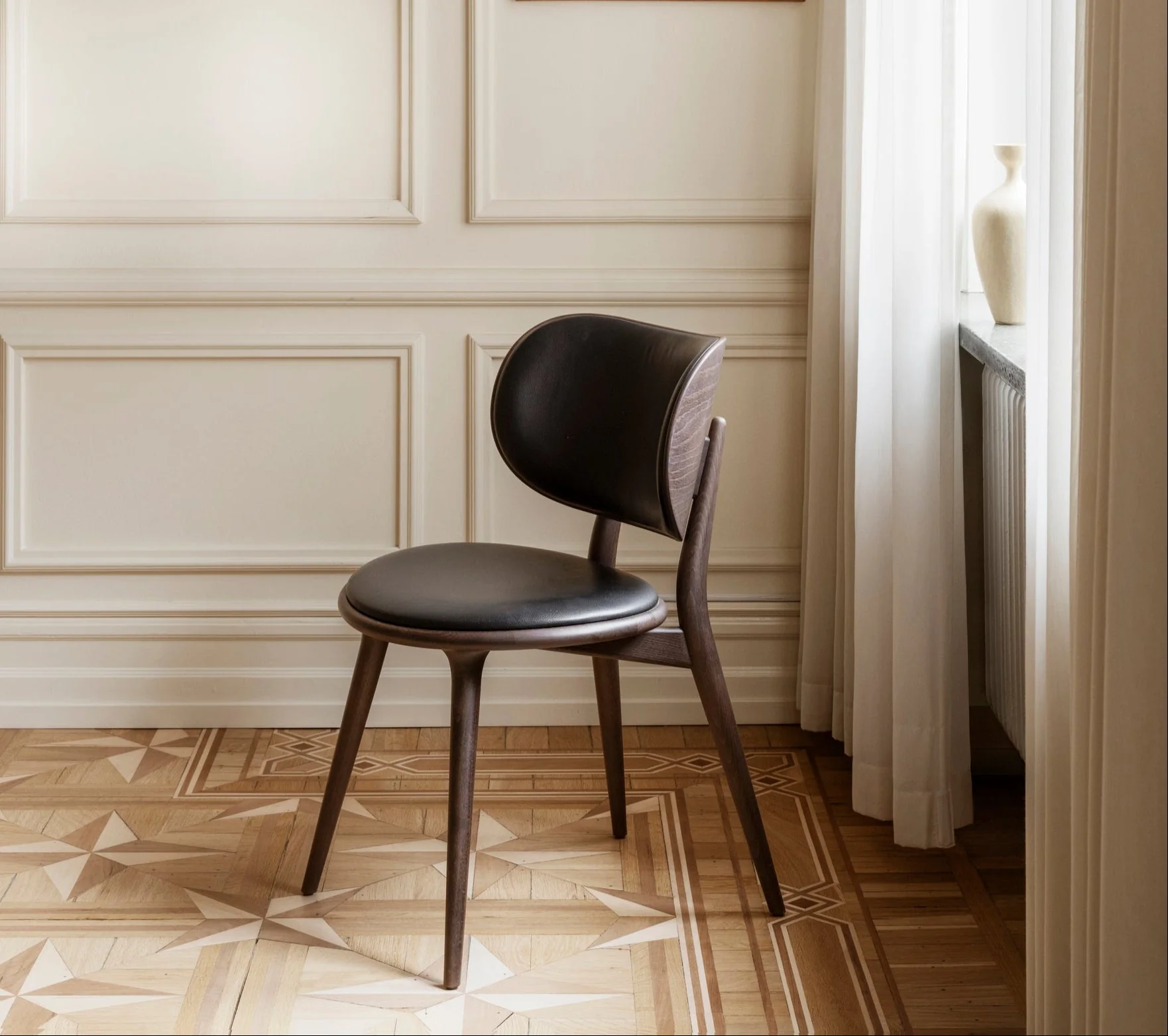 The Dining Chair by Mater - Image 14