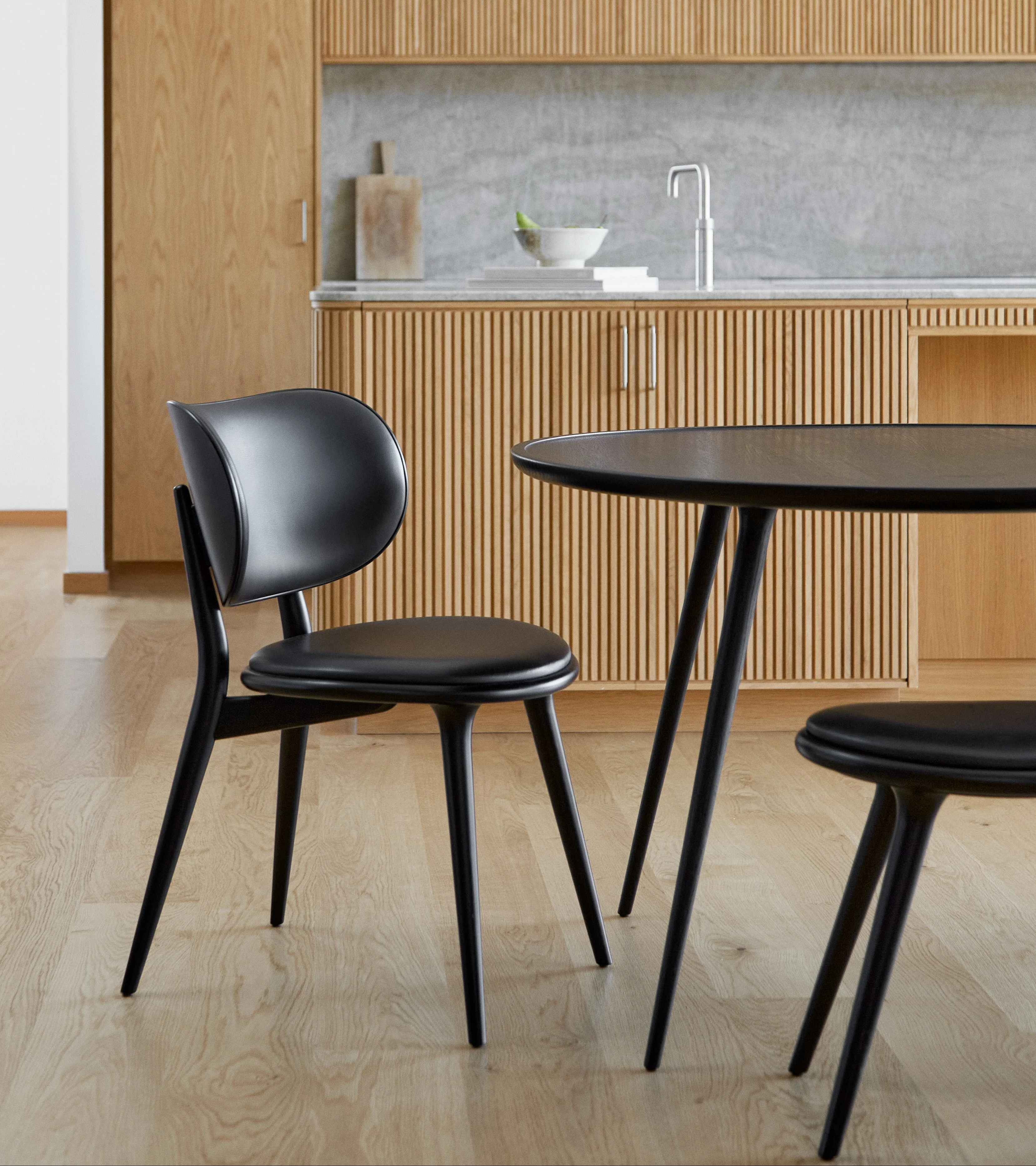 The Dining Chair by Mater - Image 15