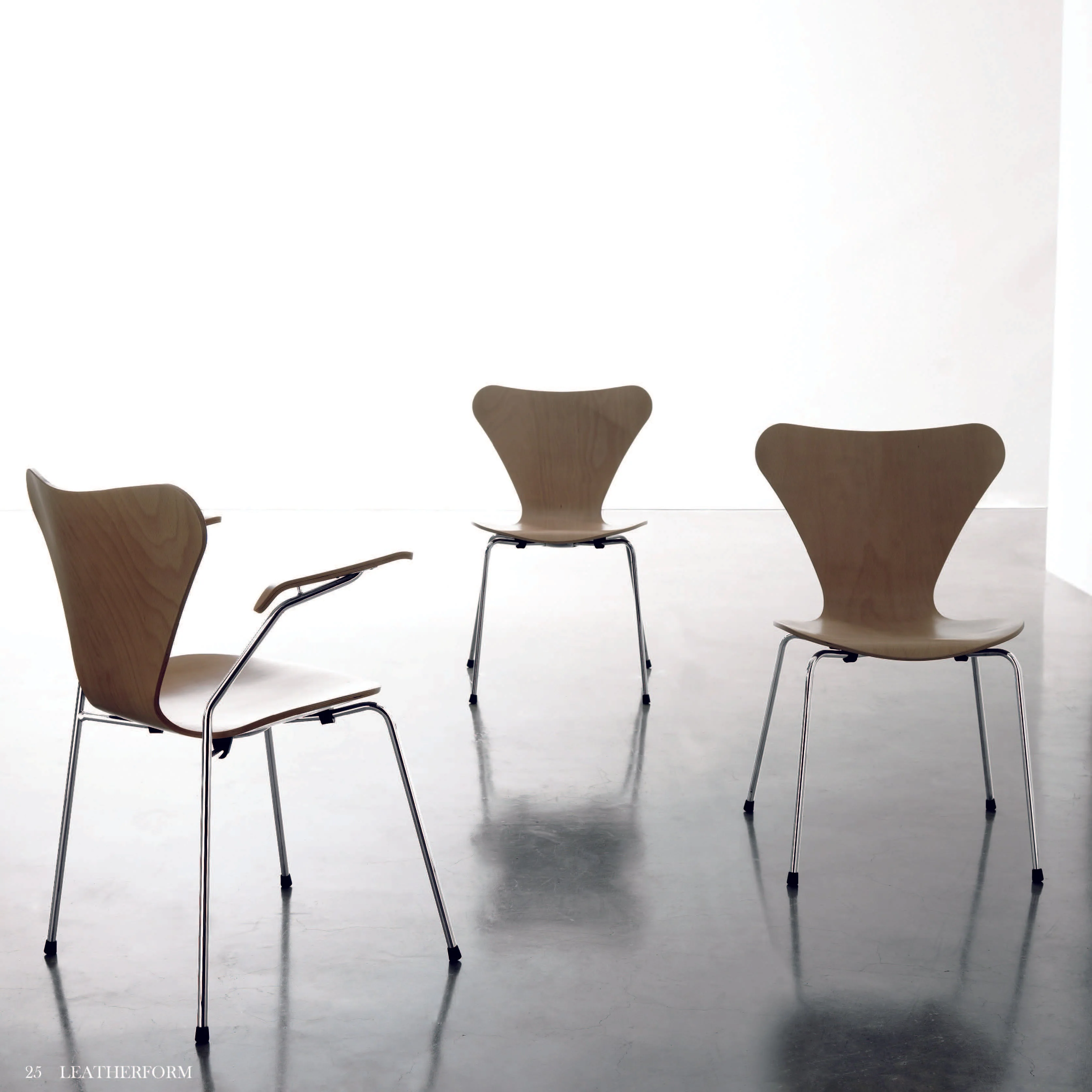 Triangle Bentwood Chair - Image 4