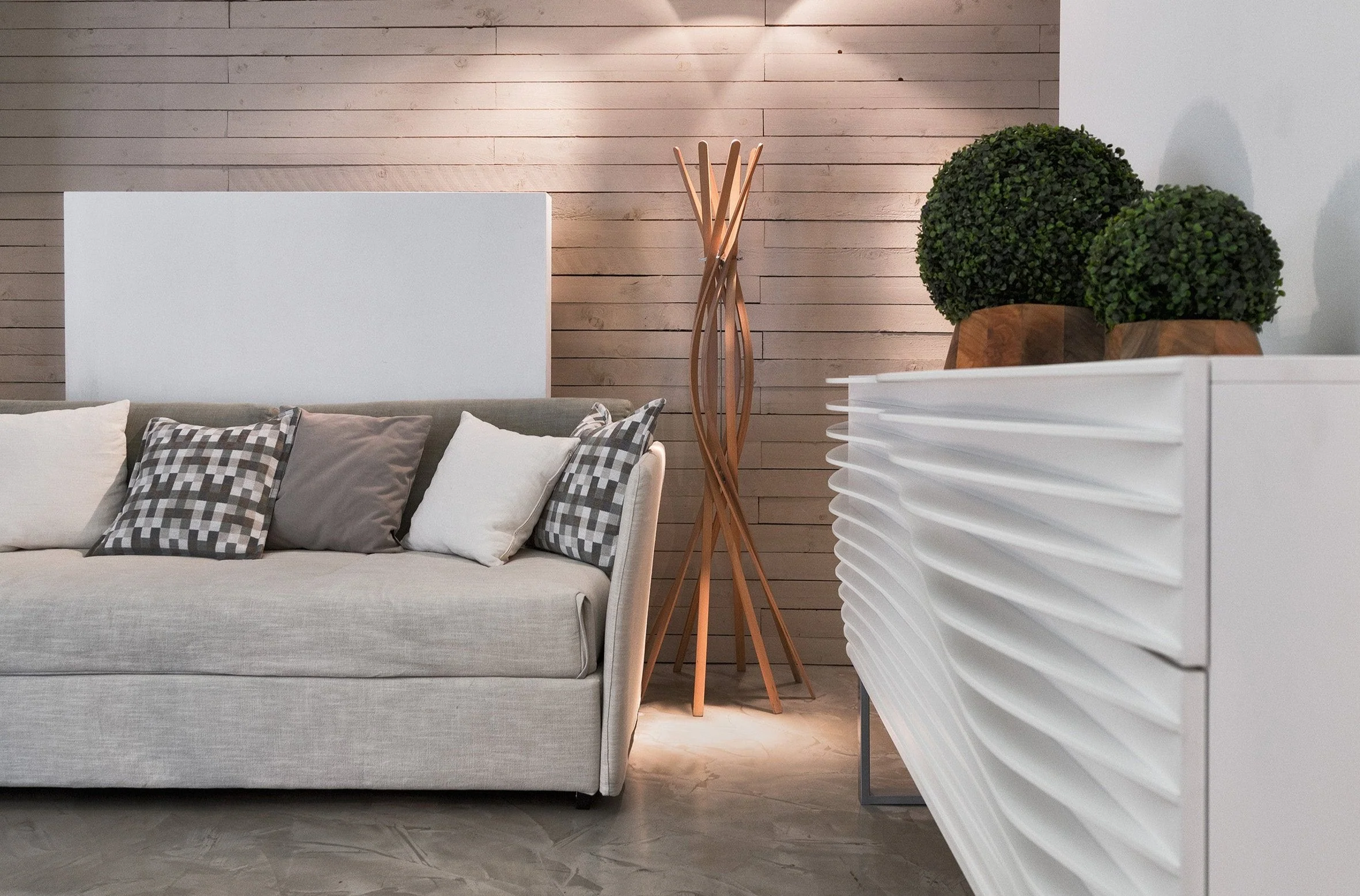 Twist Coat Stand by Horm - Image 22