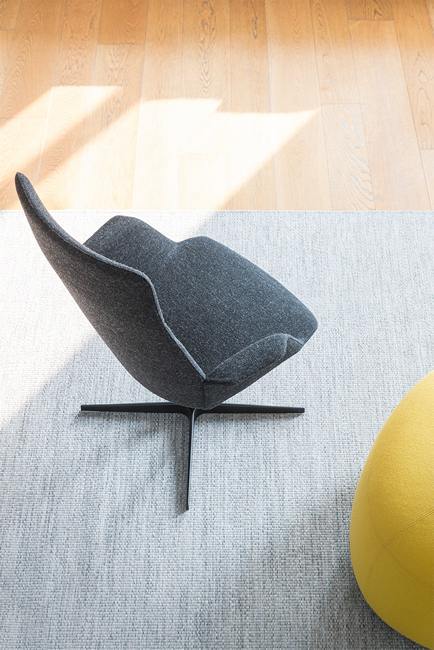 Uno S258 Swivel Lounge Chair by Lapalma - Image 5